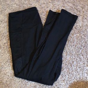 Black leggings